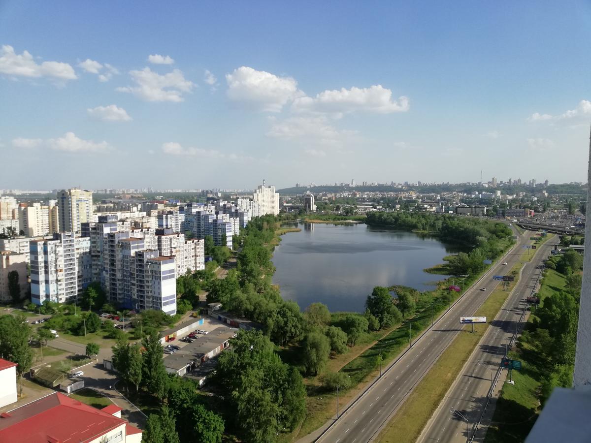 Obolonsky Hotel Kiev Buitenkant foto